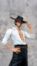 One Piece Dracule Mihawk White Suit Ver. PVC Action Figure Battle Statue