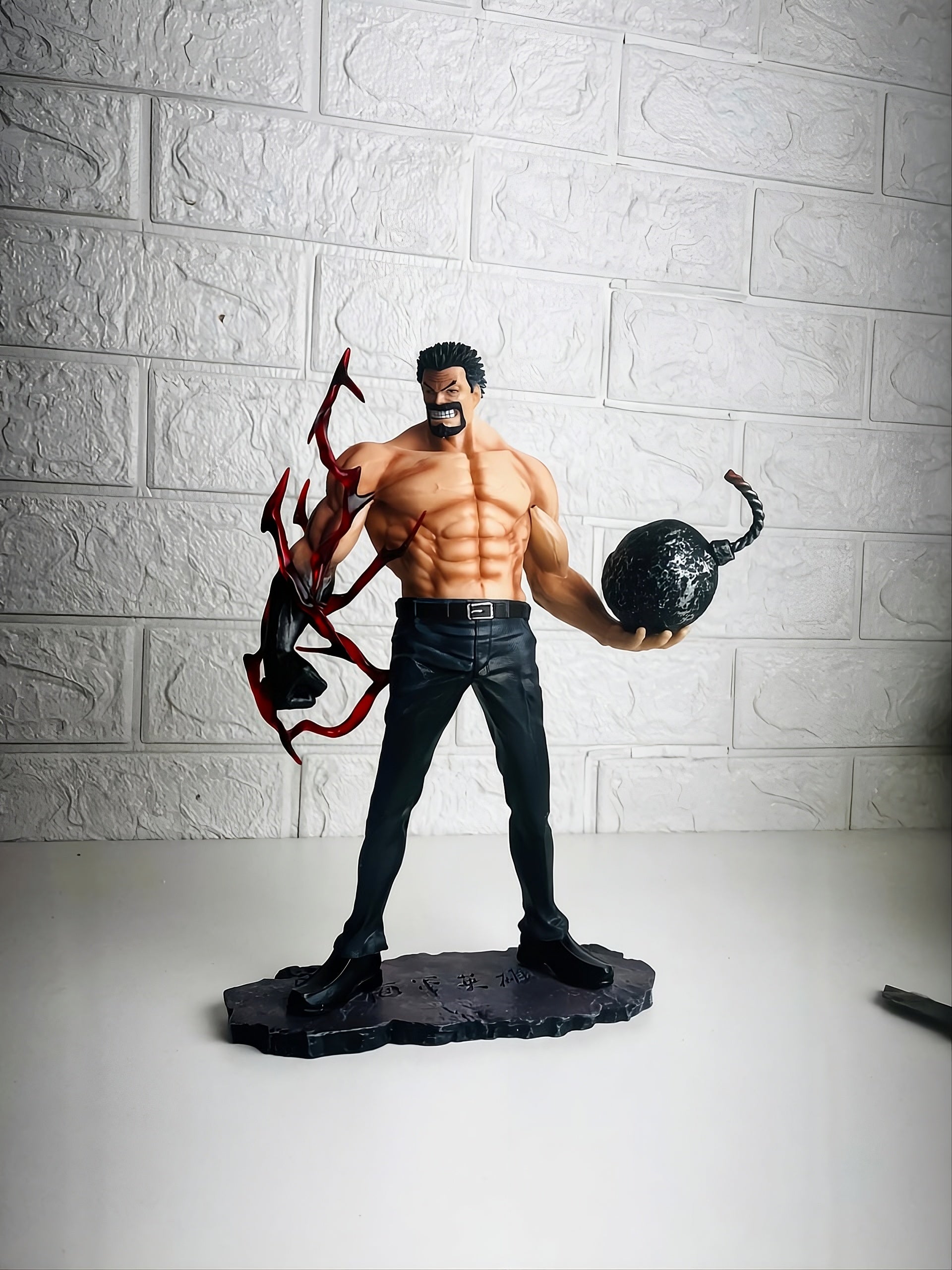 One Piece | Monkey D. Garp Battle Edition Action Figure 25 cm Collectible